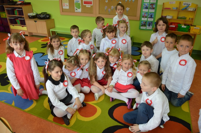 Dziś święto flagi. Co oznacza nasz symbol narodowy?
