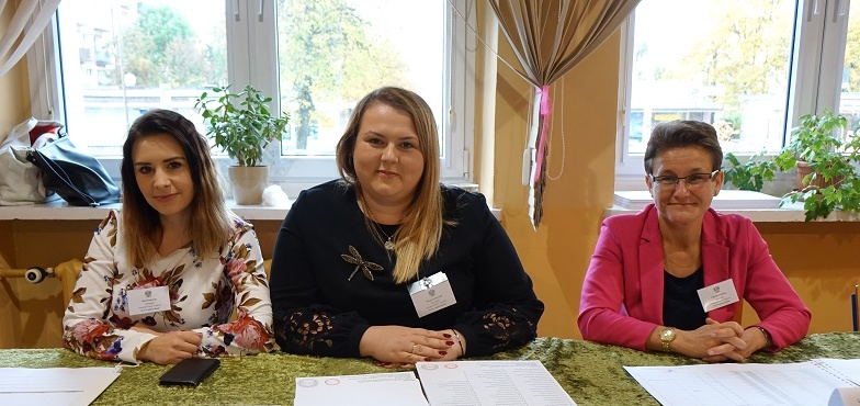Wszystkie lokale wyborcze otwarte punktualnie. Głosowanie przebiega sprawnie