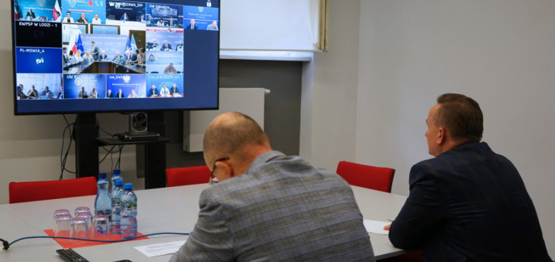 Obowiązują ostrzeżenia pierwszego stopnia o intensywnych opadach deszczu i burzach 