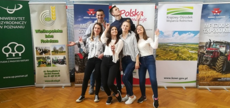 „Szkoła w Żychlinie dobrze przygotowuje do zawodu”. Sukcesy uczniów na olimpiadzie 