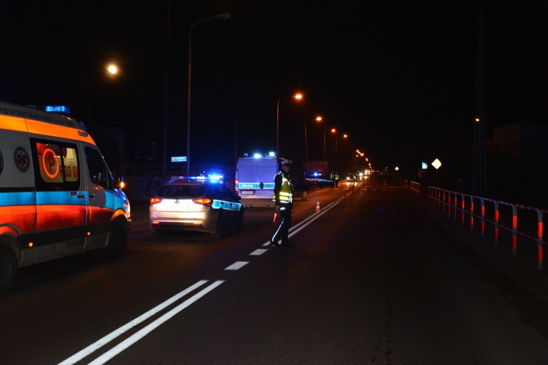 Policjanci na przejściach, przy szkołach, sklepach i zakładach pracy. Od jutra intensywne kontrole
