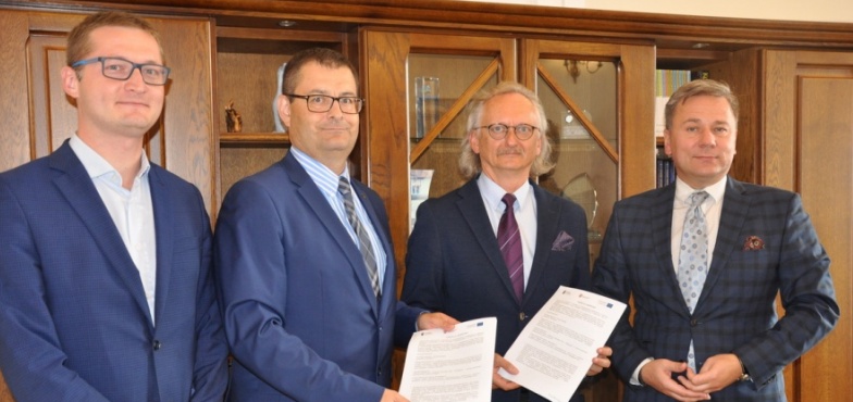 W połowie 2020 roku sześć autobusów elektrycznych pojawi się w Koninie. „To zmiana epokowa"