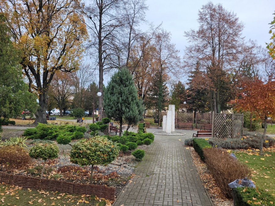 Pierwszy Jarmark Bożonarodzeniowy w Kleczewie. Lokalni wystawcy nie są zainteresowani? 