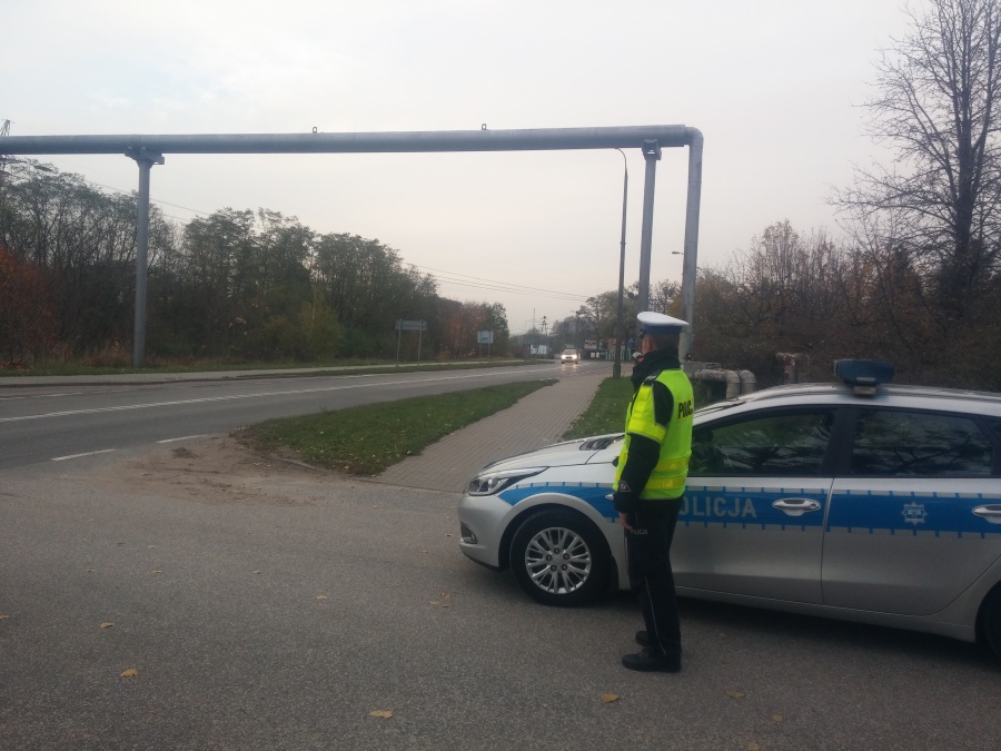 Większy ruch, więcej policyjnych patroli. Rozpoczyna się akcja „Bezpieczny weekend”