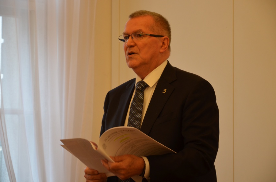 Podpiszą umowę na prawie 14 milionów. Będzie droga do terenów inwestycyjnych