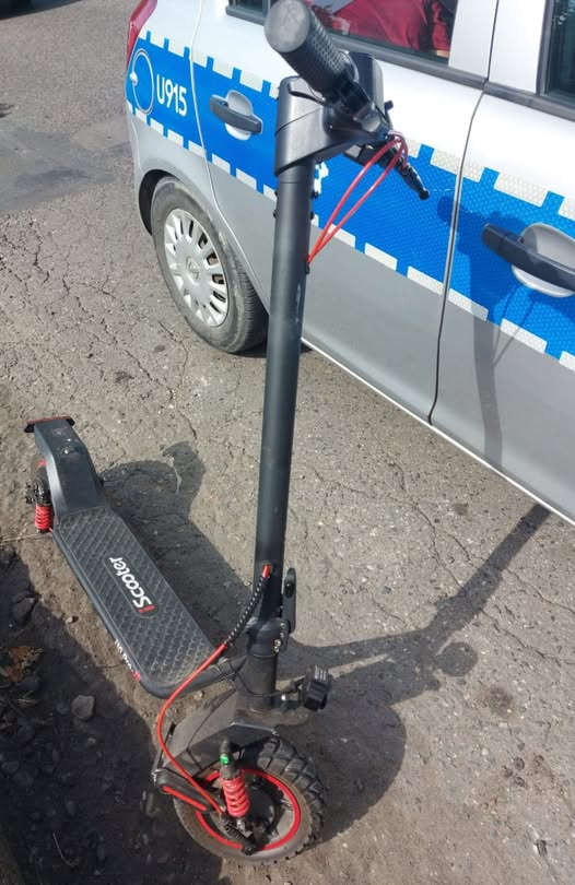 Na hulajnodze z promilami. Naruszył zakaz jazdy po jezdni