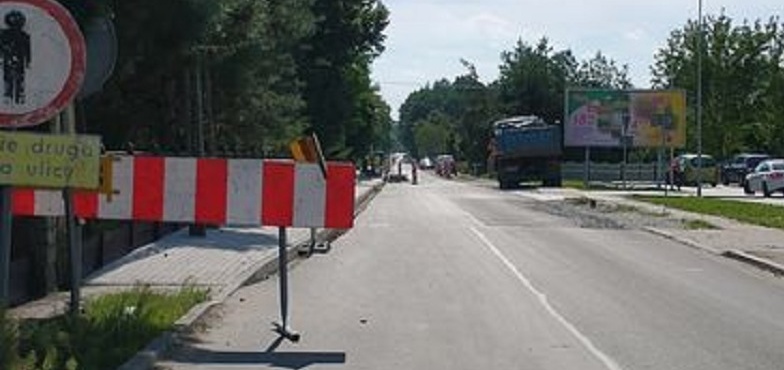 Zamknięta droga Krzymów-Paprotnia. Autobus MZK linii 71 pojedzie inaczej 