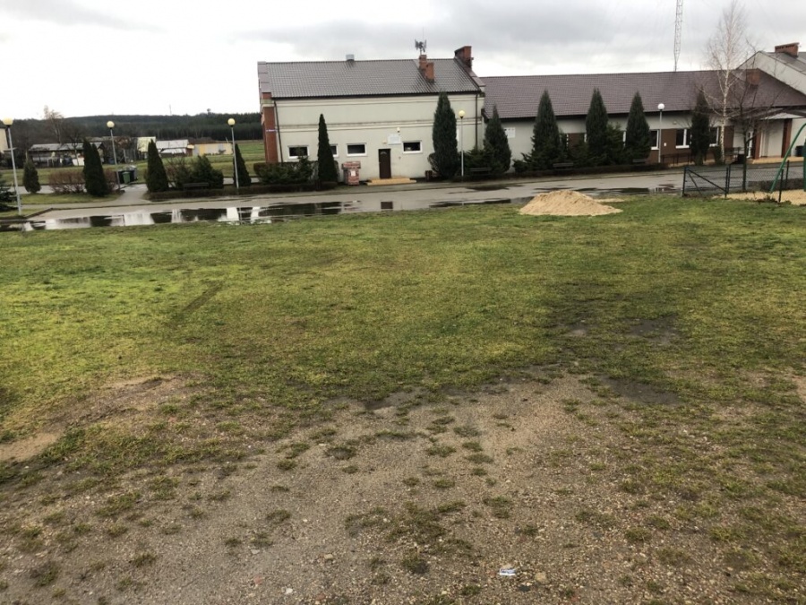 W sezonie parking zamieni się w kino. Zbudują plac kulturalno-integracyjny