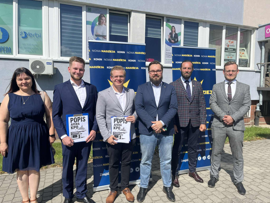„Setki tysięcy szły na absurdalne projekty”. Fundusze KPO na kluby dla swingersów?