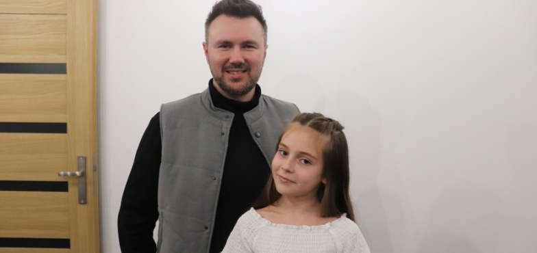 Laura Bączkiewicz i jej trener o Eurowizji Junior. Z lotniska do hotelu w eskorcie policji 