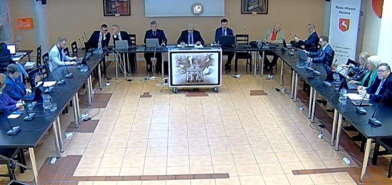 Opłata deszczowa zostanie zawieszona? Jest projekt uchwały w tej sprawie po wyroku sądu 