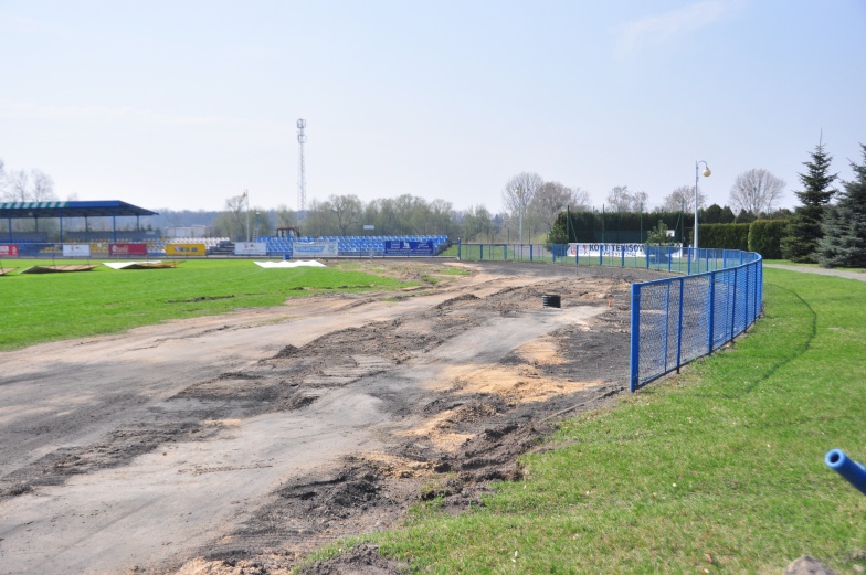 Budują bieżnię na stadionie w Kleczewie. Ile to kosztuje?