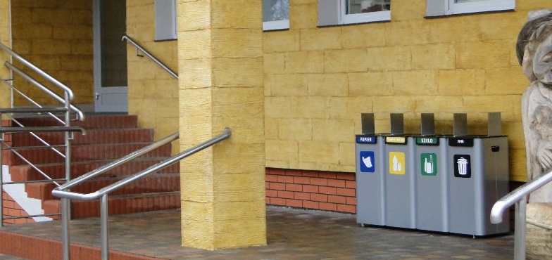 Segregują śmieci. – To dobre miejsce na edukację ekologiczną – mówi burmistrz