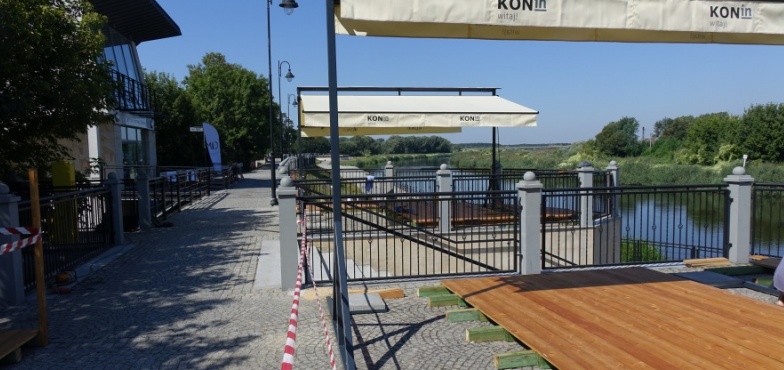 Miasto już nie będzie prowadziło toalety w budynku przy bulwarze
