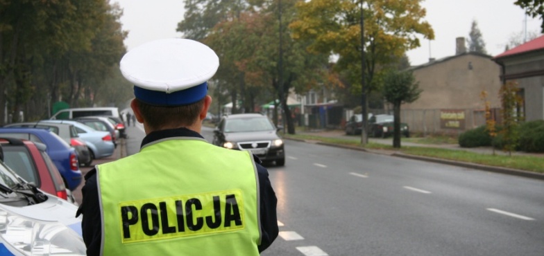 Policjanci przez cały tydzień przyglądali się pieszym. Ile wystawili mandatów? 