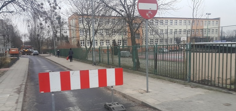 Nieprzejezdna ulica Traugutta. Jak długo potrwają utrudnienia? 