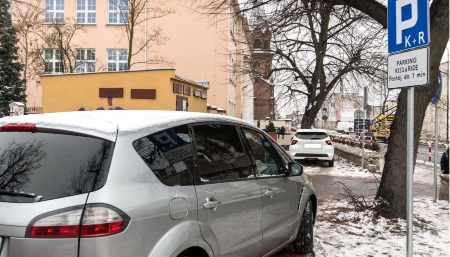 W Koninie powstanie więcej stref „Pocałuj i jedź”? 