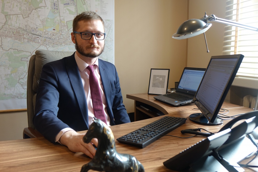 Wiceprezydent Adamów wystartuje w wyborach do sejmu? Złożył jasną deklarację 