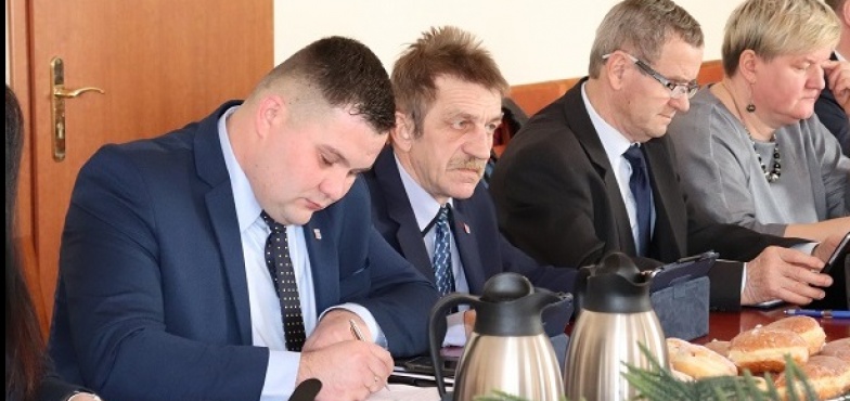 Rozwiązał się klub radnych. Istniał tylko miesiąc