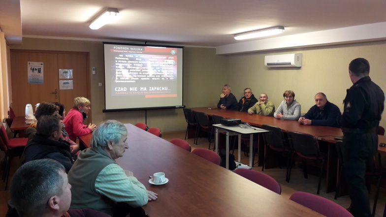 Konińscy strażacy rozdają czujniki czadu. Urządzenia ratują życie