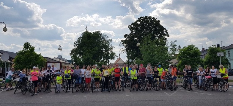 Rowerzyści powitali wakacje
