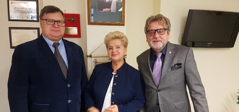 Dyskutowano o szczepieniach. Lekarze spotkali się z głównym inspektorem sanitarnym