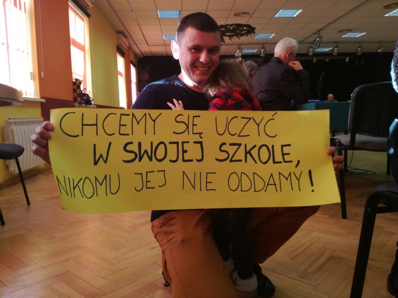 Budżetowa sesja w Kazimierzu Biskupim zdominowana przez rozmowy o szkole w Kozarzewie
