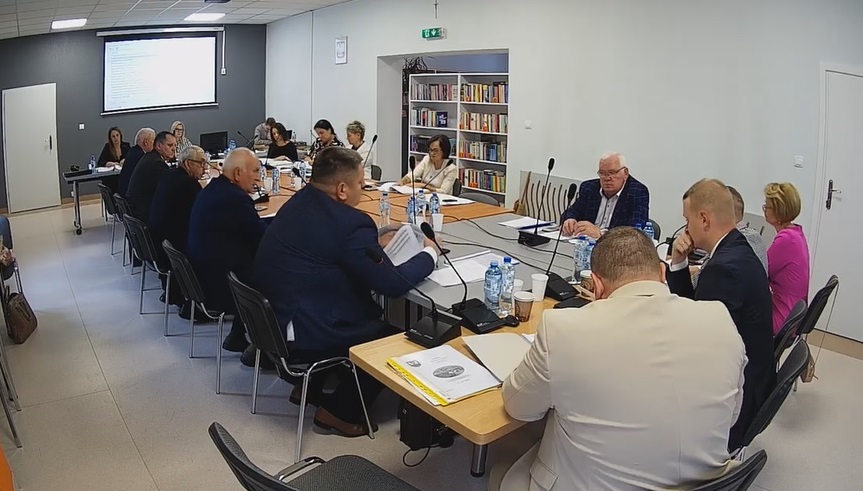 Wójt chce przygotować radnych. „Będziemy zmuszeni do podniesienia opłat lokalnych”
