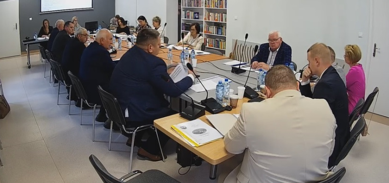 Wójt chce przygotować radnych. „Będziemy zmuszeni do podniesienia opłat lokalnych”