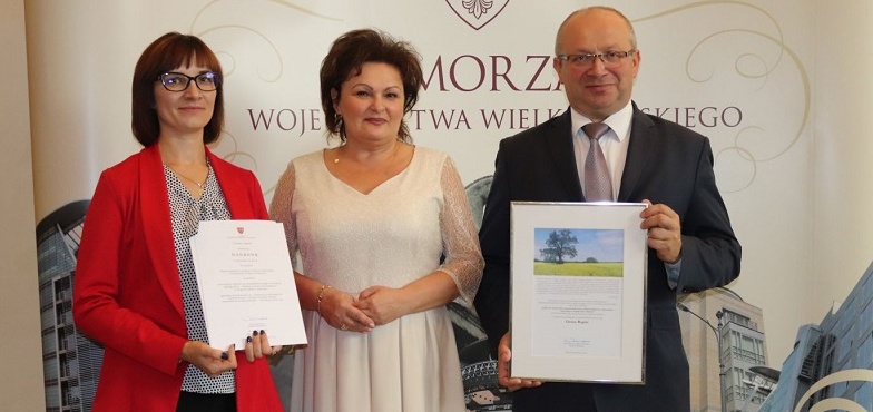 Marszałek nagrodził gminę. Za obserwatorium przyrodnicze w szkole