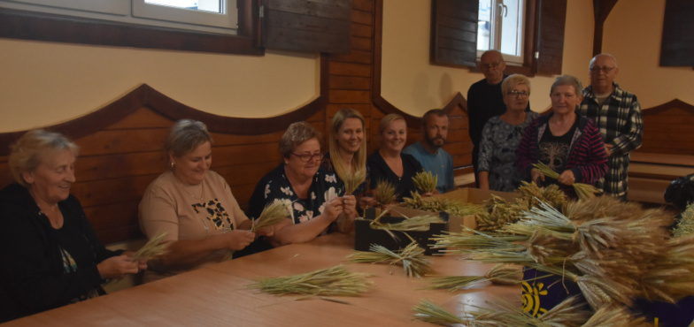 Zdradzili kilka tajemnic na wieniec dożynkowy 