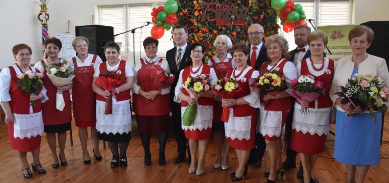 KRÓLESTWO GOSPODYŃ. Życzenia na jubileusz 75-lecia dodały im skrzydeł!