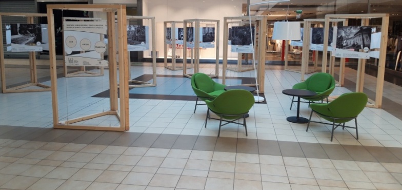 „LAS - ludzie - tradycja”. Wystawa fotografii w centrum handlowym 