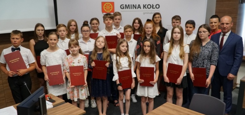 Stypendia wójta dla uczniów, nagrody dla nauczycieli