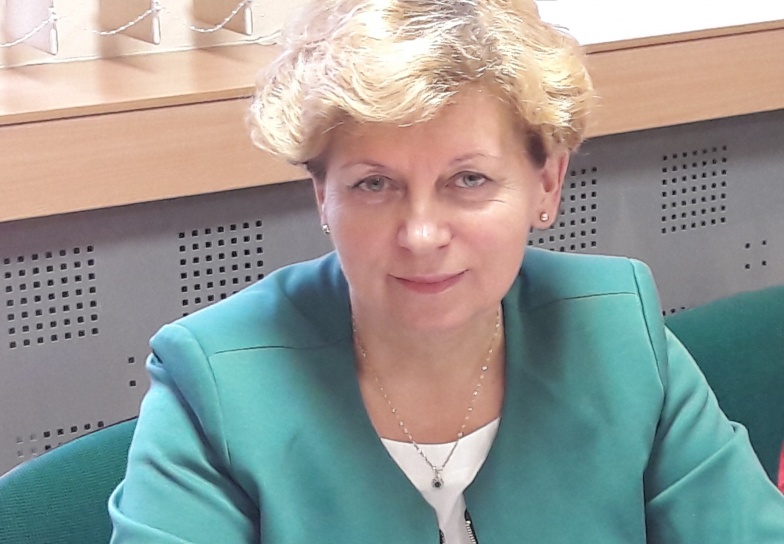 Radna w Powiatowej Radzie Rynku Pracy. Kadencja trwa cztery lata