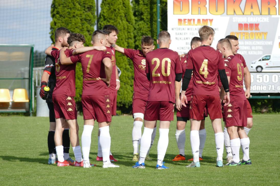 Górnik liderem, ale Olimpia ma jeden zaległy mecz. Wyniki V ligi