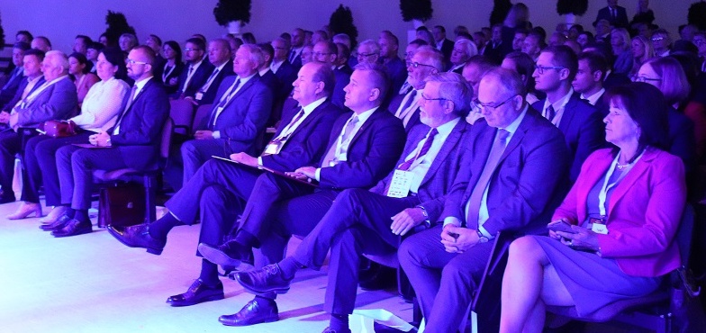Za mało pieniędzy z Unii na rozwój Wielkopolski. Przedsiębiorcy apelowali do premiera, ministra i posłów