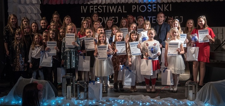 Konkurs dla najmłodszych. Śpiewali zimowe i świąteczne piosenki 