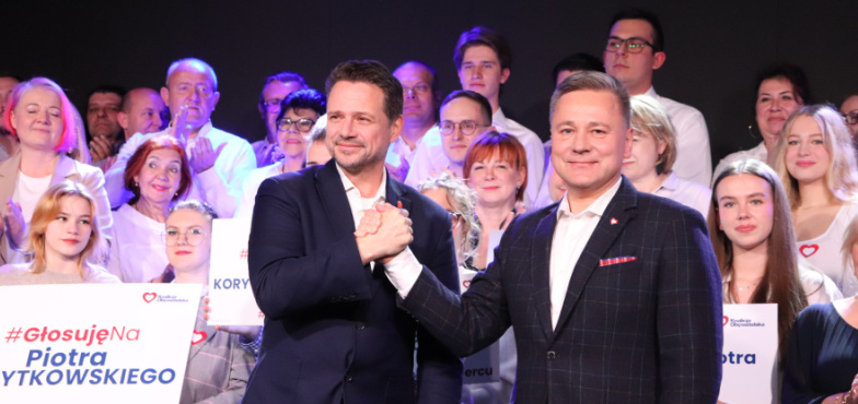 Rafał Trzaskowski wspiera Piotra Korytkowskiego. „Dzięki niemu Konin się zmienia nie do poznania i bardzo ważne, żeby kontynuować ten trend”