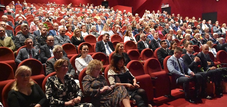Nagrodzili ludzi, którzy nie chodzą wydeptanymi ścieżkami. Odbyła się 22. Gala Powiatu Konińskiego