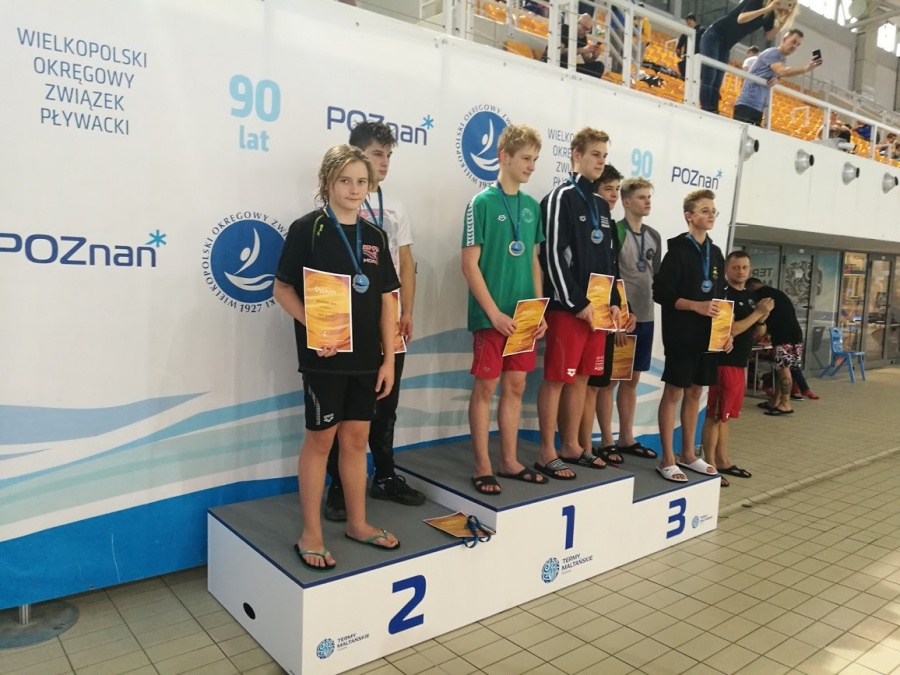 Osiem medali pływaków konińskiej Iskry w Poznaniu. Wystartowali w Zimowych Mistrzostwach Okręgu Wielkopolskiego