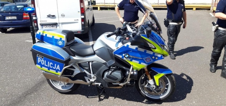 Drogówka z pięcioma nowymi motocyklami BMW