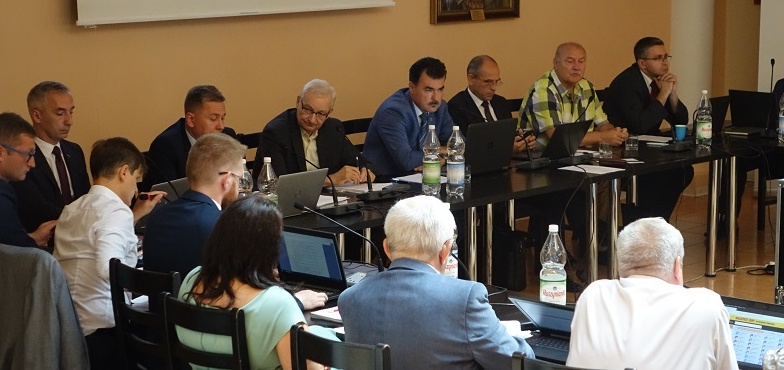 Sąd stwierdził nieważność uchwał Rady Miasta Konina w sprawie deszczówki 