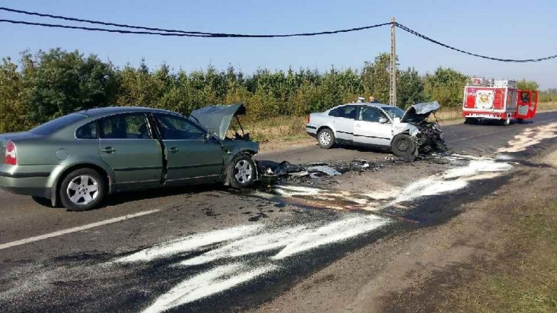 Kolizja w Roztoce. Nagle zjechał na przeciwny pas