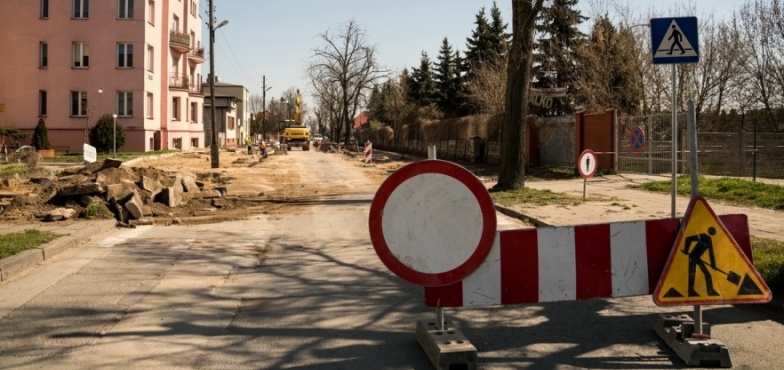 Prace drogowe nie stanęły. Na Leśnej oraz Żwirki i Wigury trwa remont 