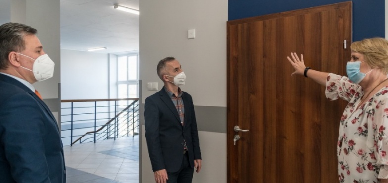 Najstarsza szkoła średnia w Koninie zyskała nowy blask 