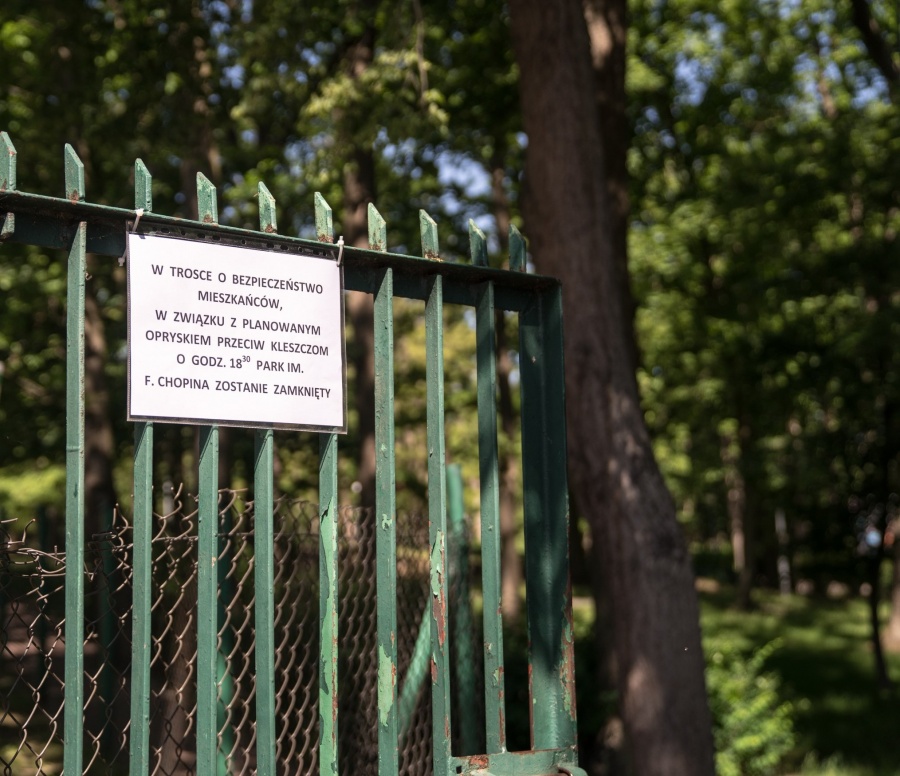 W parku Chopina będą opryski przeciw kleszczom, ale nie dzisiaj 