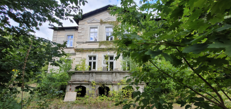Koło będzie ponownie wnioskować o środki na „Sejmik”. „Dano na Muzeum Ziemniaka, ale nie ma na Muzeum Technik Ceramicznych”