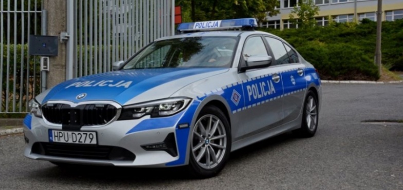Miłośnicy motoryzacji zaprosili policjantów na zlot. Posypały się mandaty!