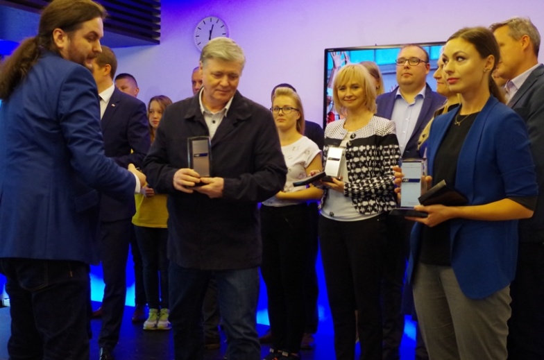 Przedszkole 32 zostało laureatem fotograficznego konkursu. Nagrodę wręczył minister